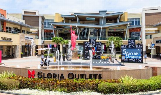 達人逛華泰買這些:從包包到鞋子…連吹風機都扛回去了