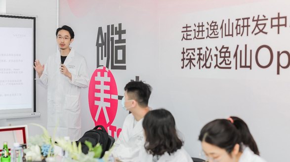 完美日記爆款的幕后推手,竟然是它……