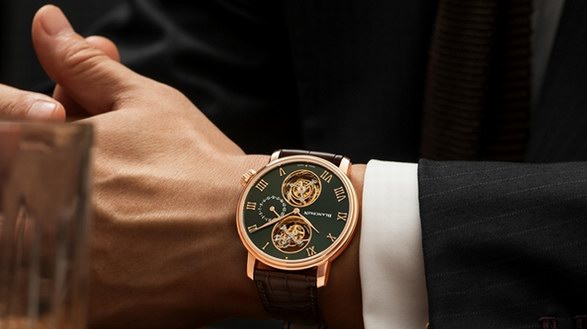 百萬級(jí)大表選寶珀,大復(fù)雜功能展現(xiàn)高級(jí)制表獨(dú)特魅力